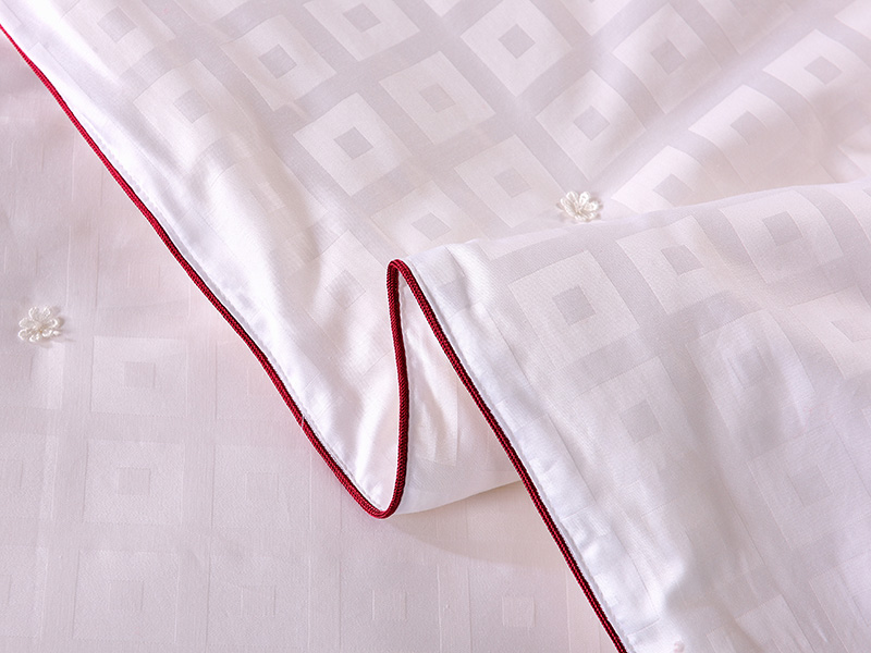 Acquista Trapunta invernale con stampa in tessuto di seta di gelso di cotone,Trapunta invernale con stampa in tessuto di seta di gelso di cotone prezzi,Trapunta invernale con stampa in tessuto di seta di gelso di cotone marche,Trapunta invernale con stampa in tessuto di seta di gelso di cotone Produttori,Trapunta invernale con stampa in tessuto di seta di gelso di cotone Citazioni,Trapunta invernale con stampa in tessuto di seta di gelso di cotone  l'azienda,