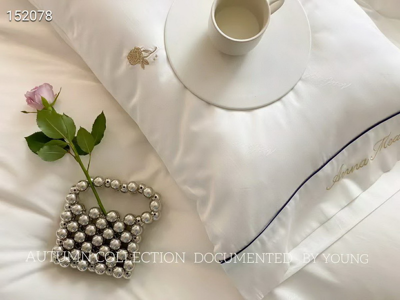 jacquard weave duvet set